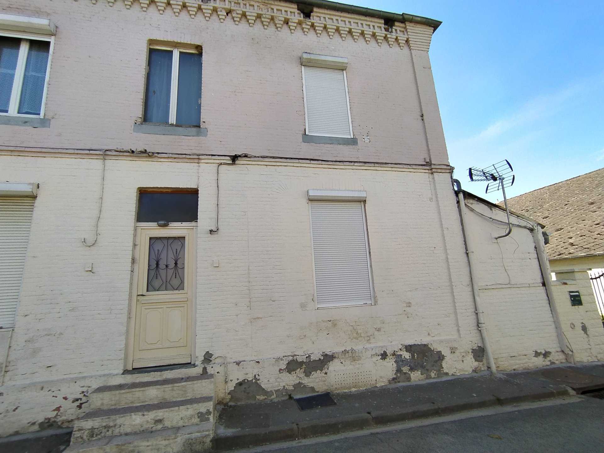 casa en Neuve-Maison, Aisne 10951159