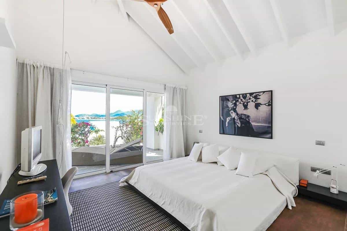 House in Sint Maarten, null 10951211