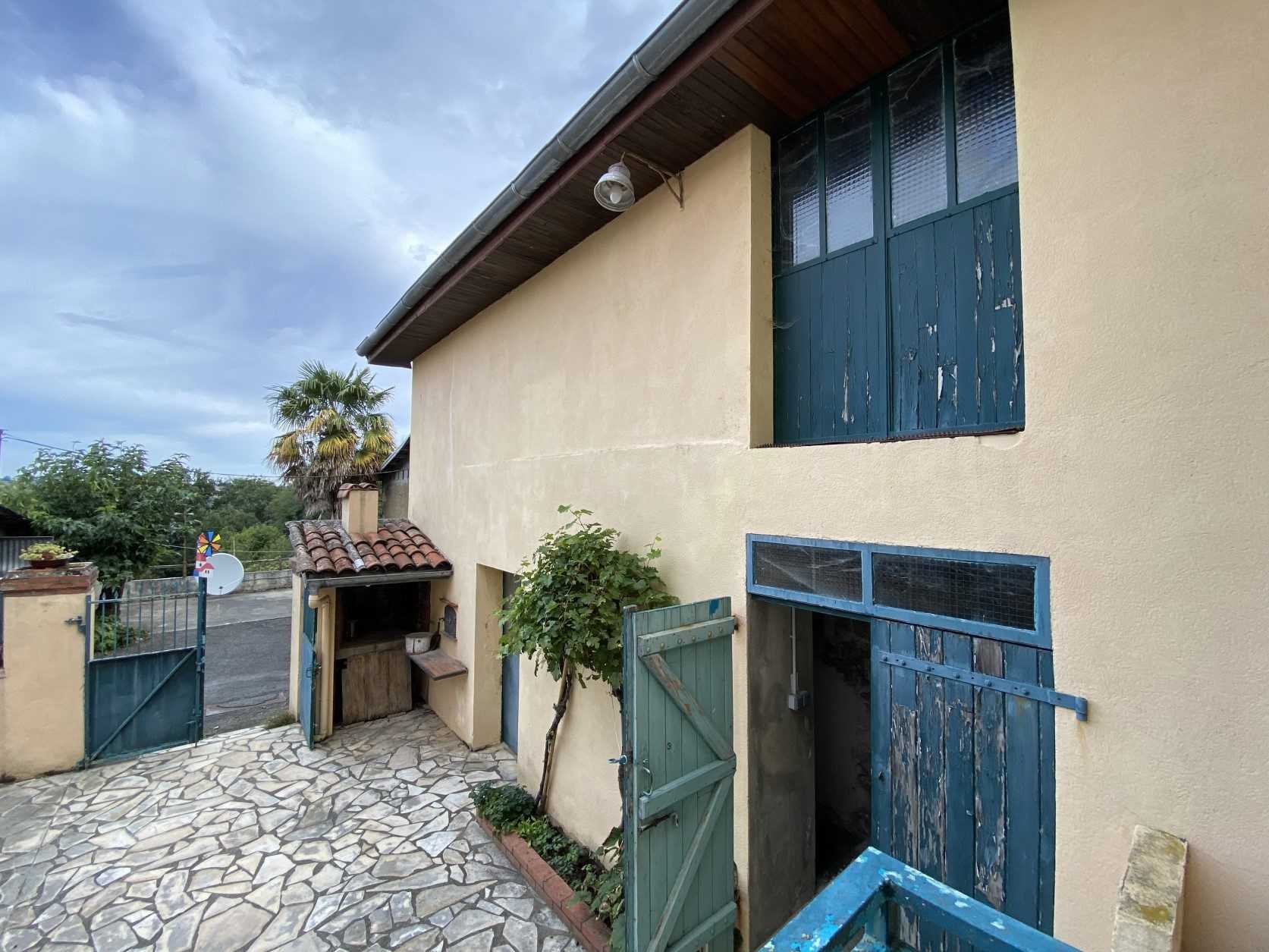 Talo sisään Castelnau-Magnoac, Occitanie 10951502