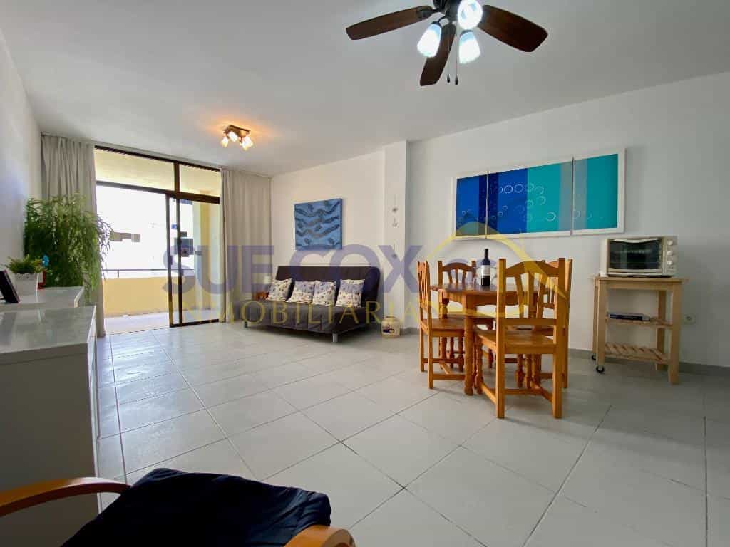 公寓 在 阿雷西费, 加那利群岛 10951507