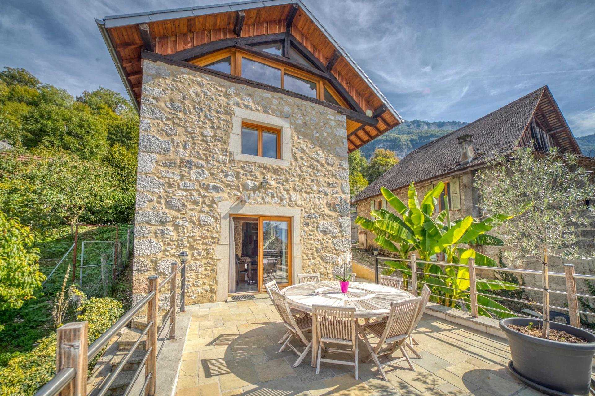 Будинок в Drumettaz-Clarafond, Savoie 10952404