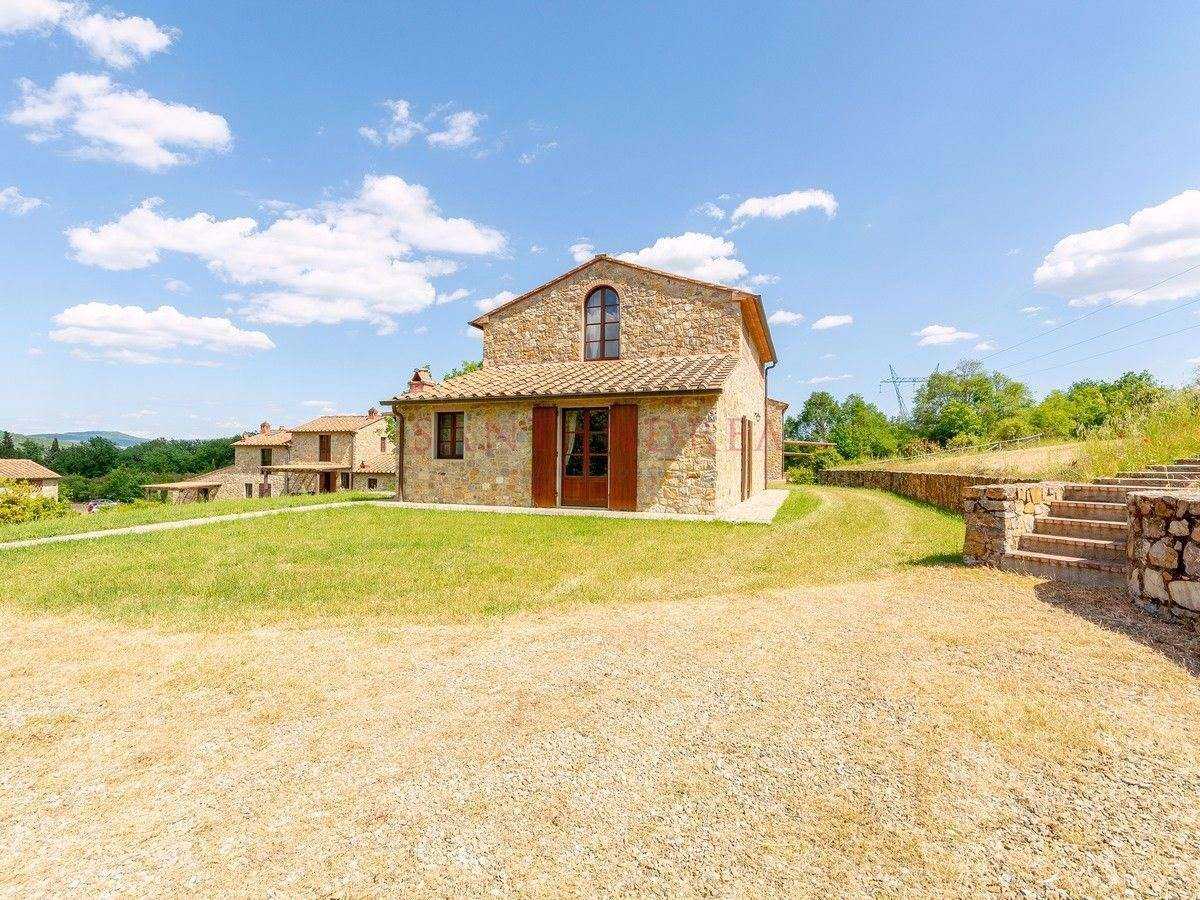 بيت في Bucine, Tuscany 10952623