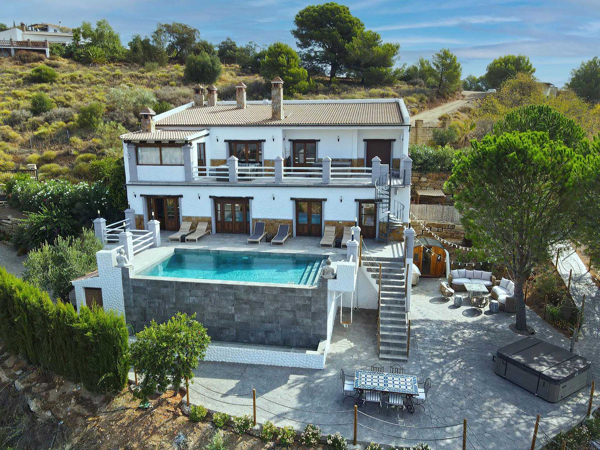 Casa nel Alozaina, Andalusia 10952781