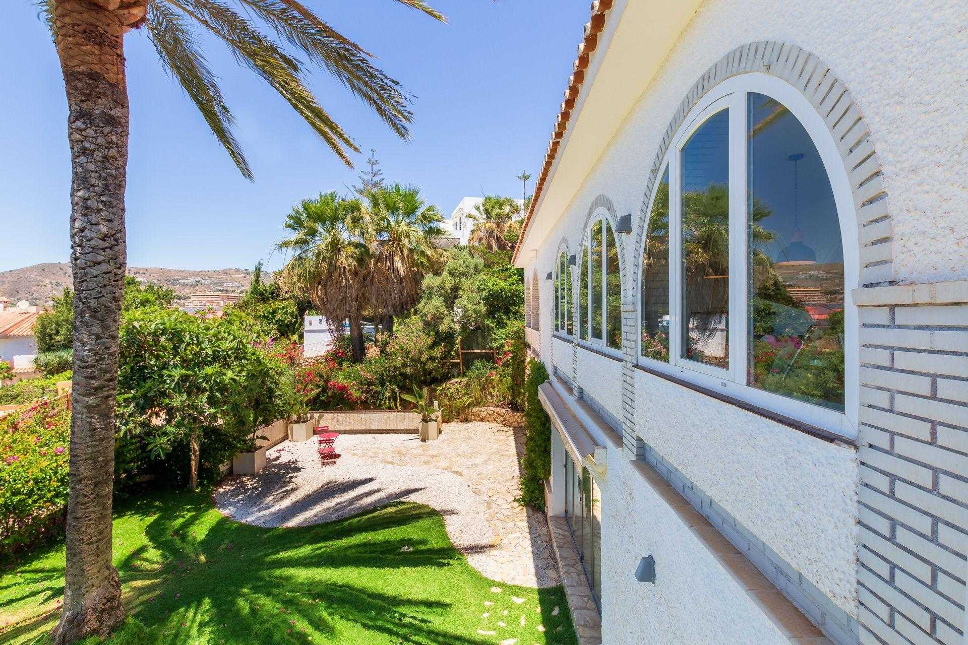 σπίτι σε Benagalbón, Andalucía 10952806