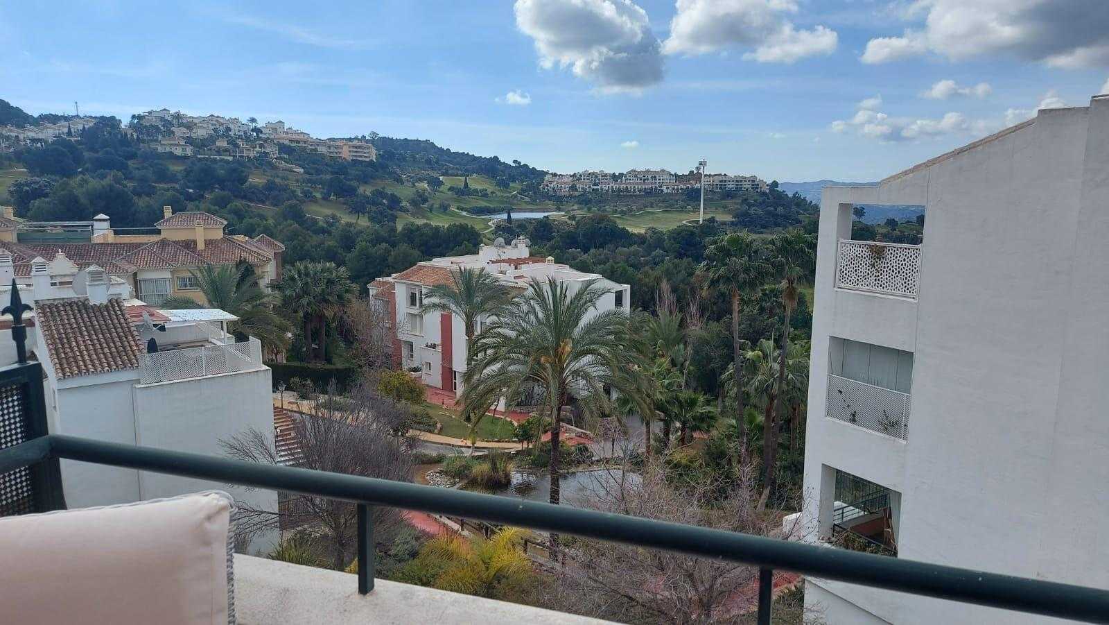 Condominium in , Andalucía 10952824