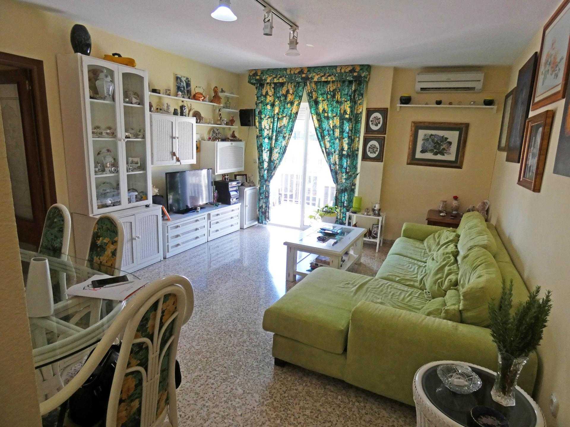 Condominium in Alhaurin el Grande, Andalusia 10952855
