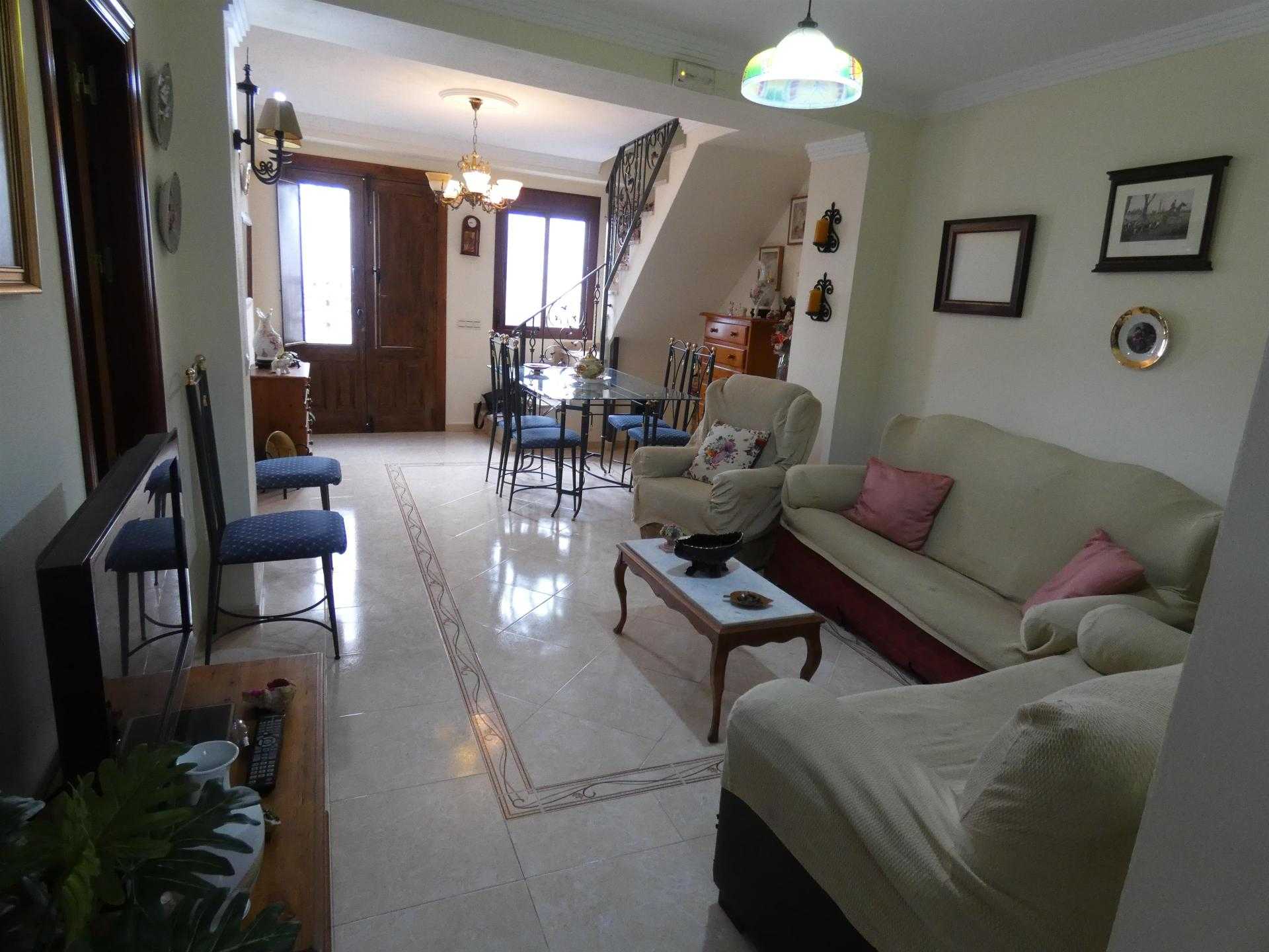 Rumah di Alhaurin el Grande, Andalusia 10952877