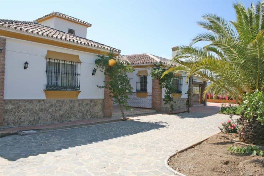 House in Guaro, Andalucía 10952917