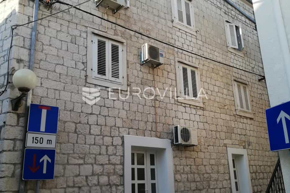 House in Kastel Kambelovac, Splitsko-Dalmatinska Zupanija 10952983