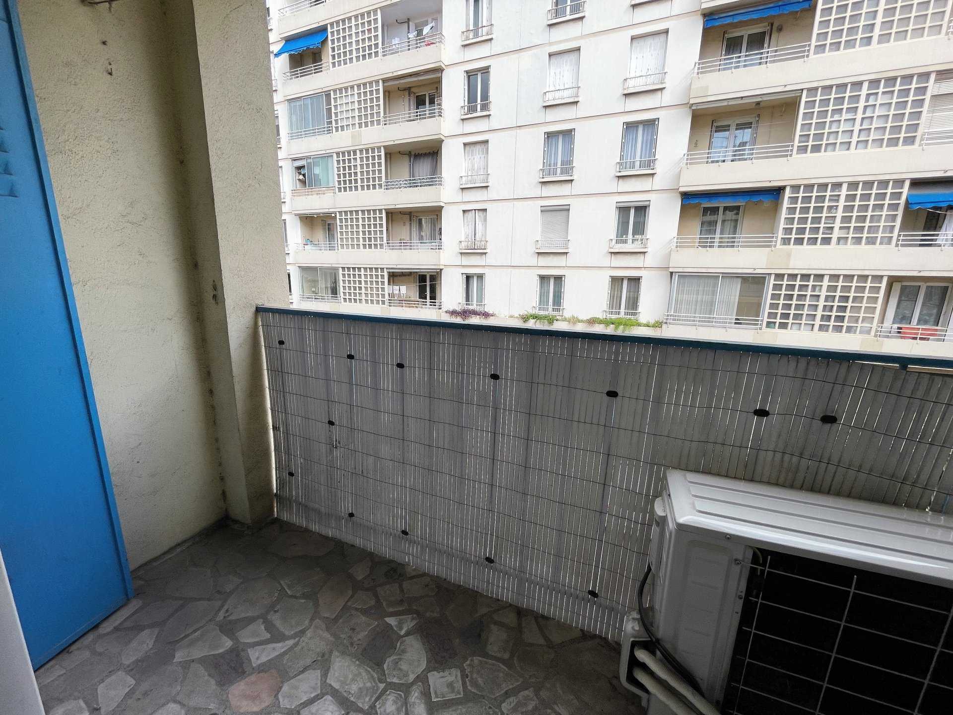 公寓 在 Marseille 6ème, Bouches-du-Rhône 10953000