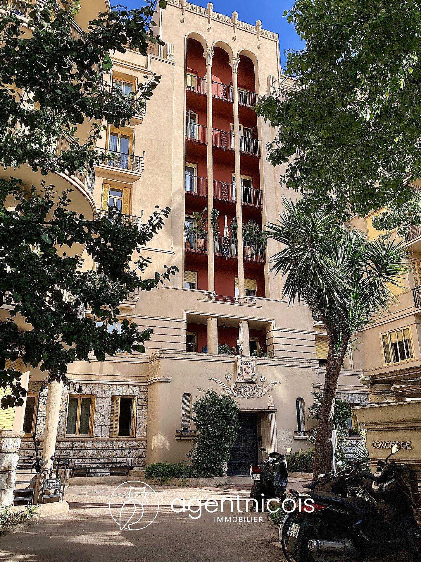 Eigentumswohnung im Saint-Philippe, Provence-Alpes-Côte d'Azur 10953017