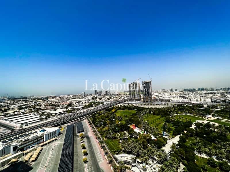 Condominium in Dubai, Dubayy 10953237