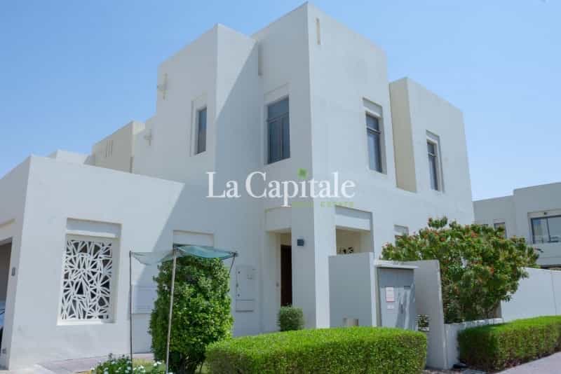 House in `Ud al Bayda', Dubayy 10953243