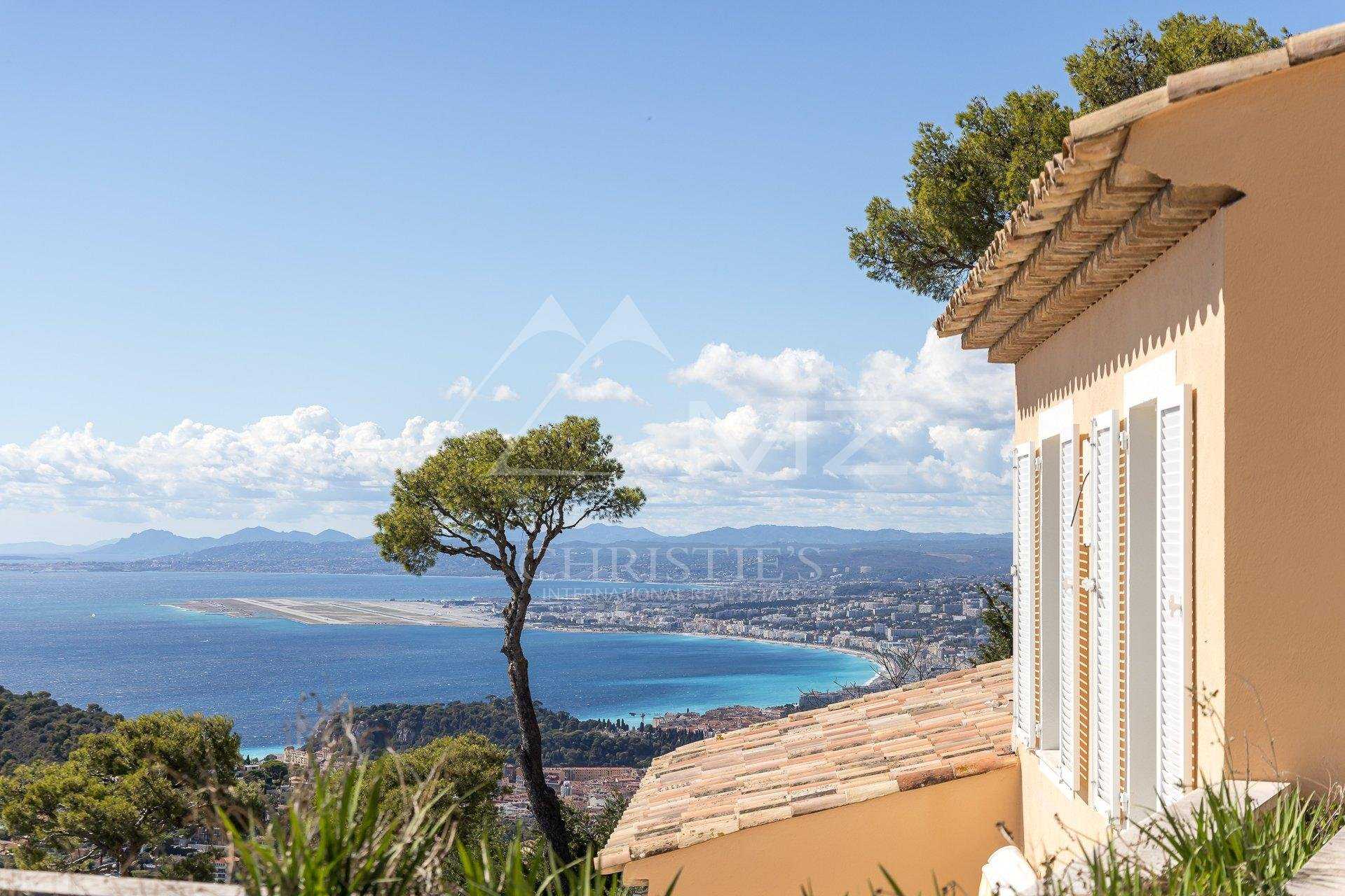 Hus i Villefranche-sur-Mer, Provence-Alpes-Cote d'Azur 10954216