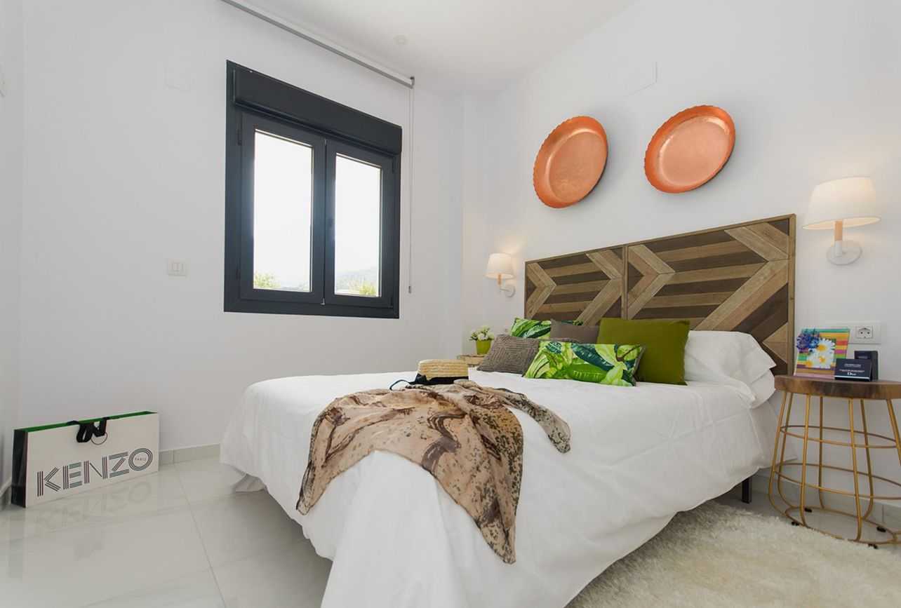 Квартира в Benimantell, Comunidad Valenciana 10954659