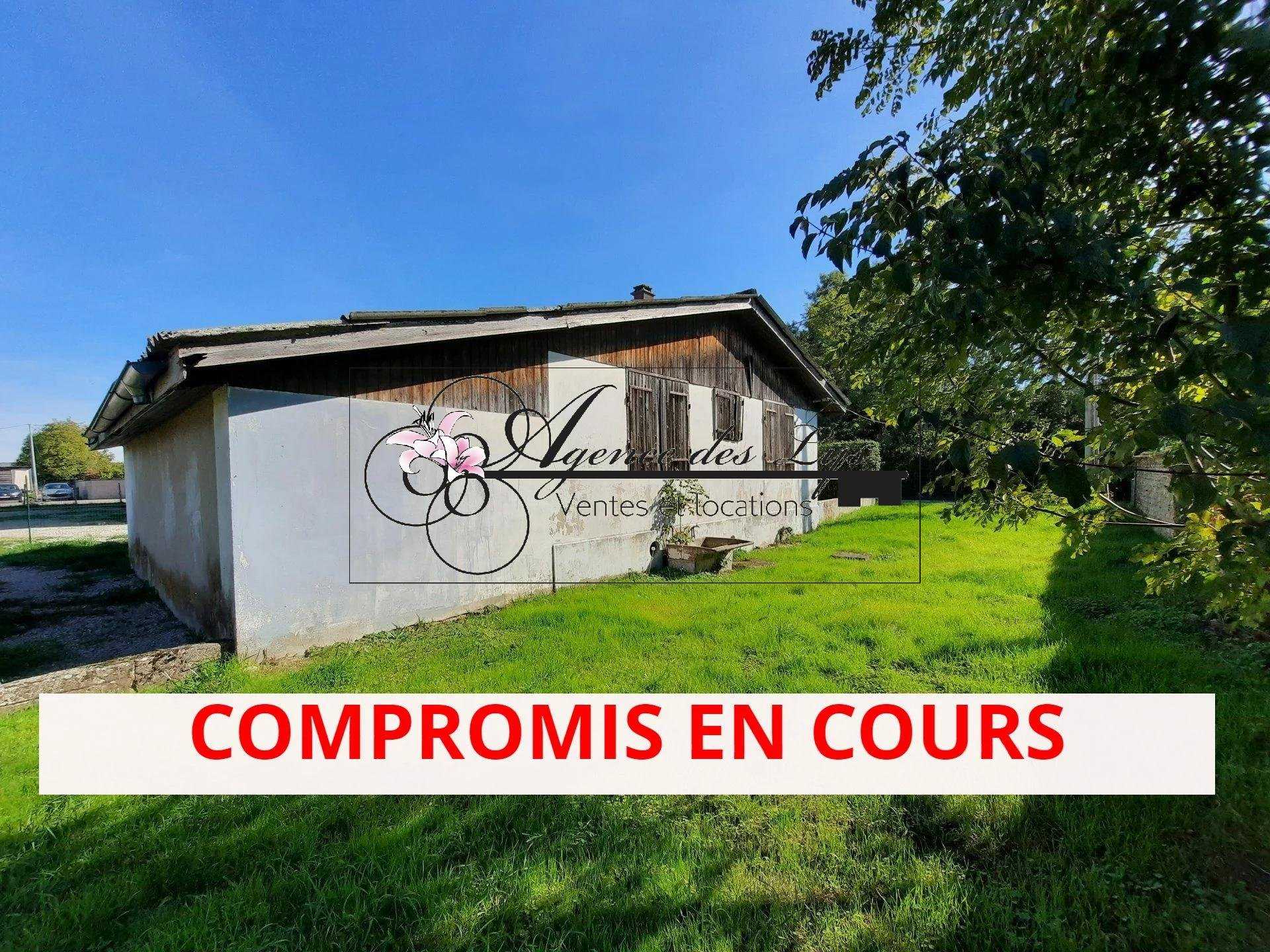 Asuinrakennus sisään La Côte-Saint-André, Isère 10956100