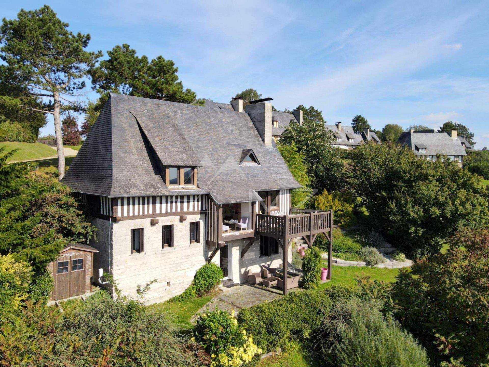Dom w Deauville-les-Bains, Normandia 10956114