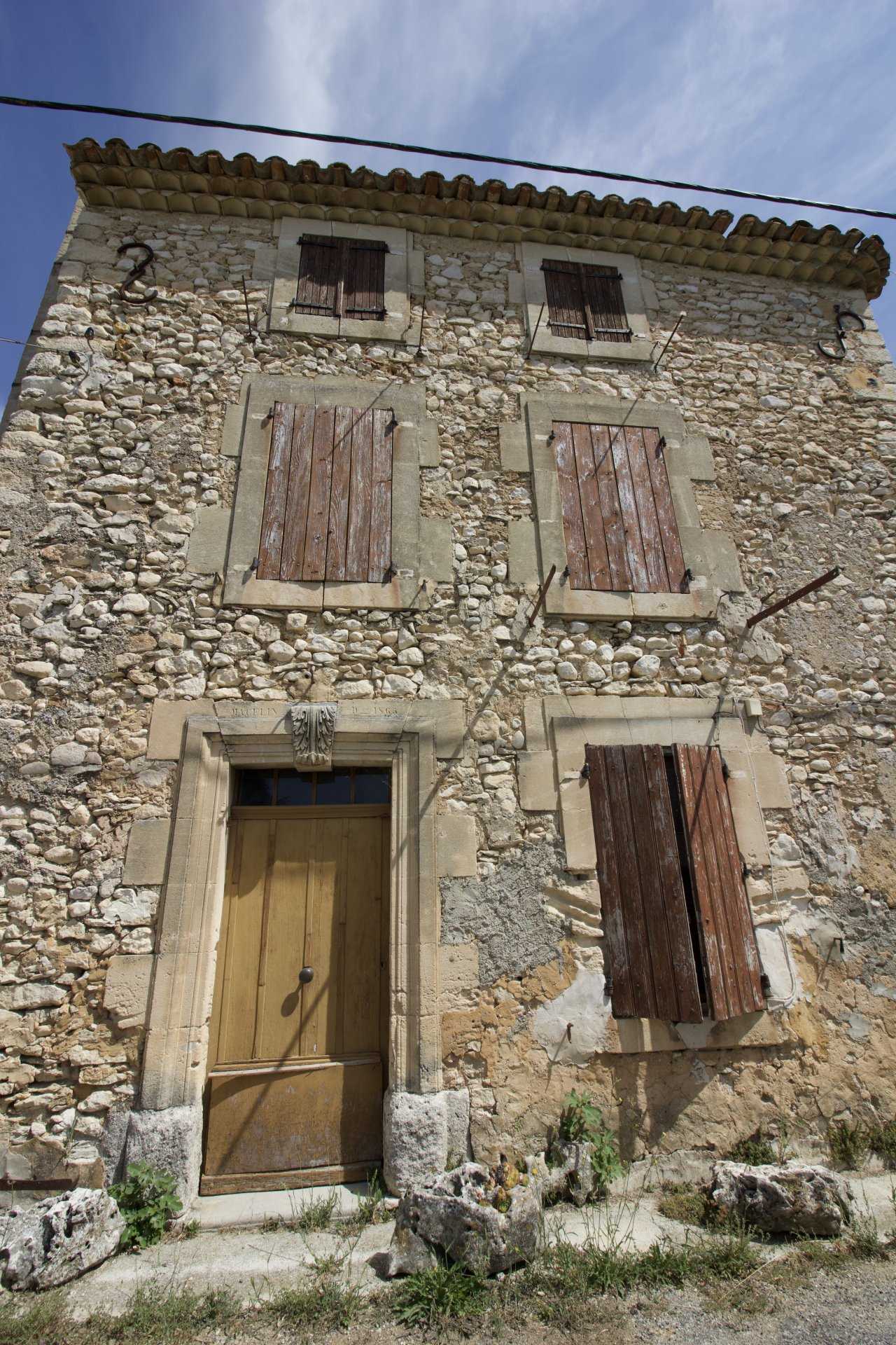 Dom w Saint-Saturnin-les-Apt, Prowansja-Alpy-Lazurowe Wybrzeże 10956122