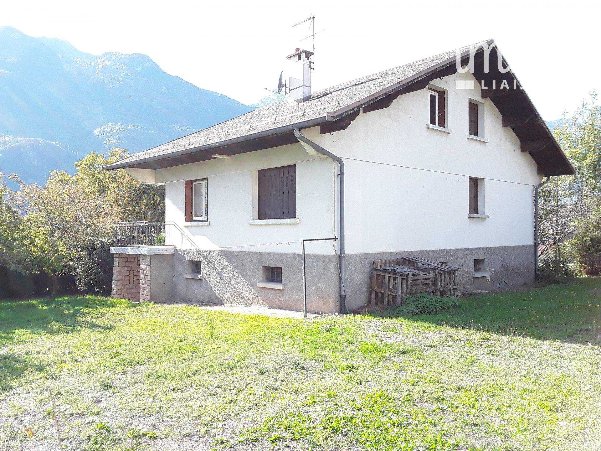 住宅 在 La Chambre, Savoie 10956148