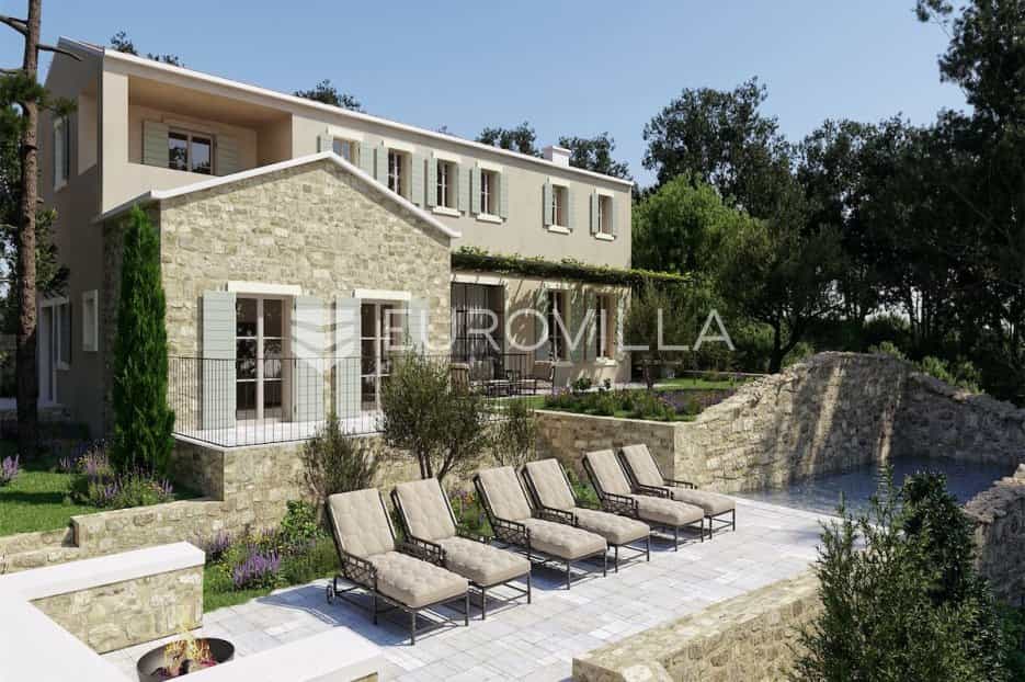 House in Brtonigla, Istarska Zupanija 10956289