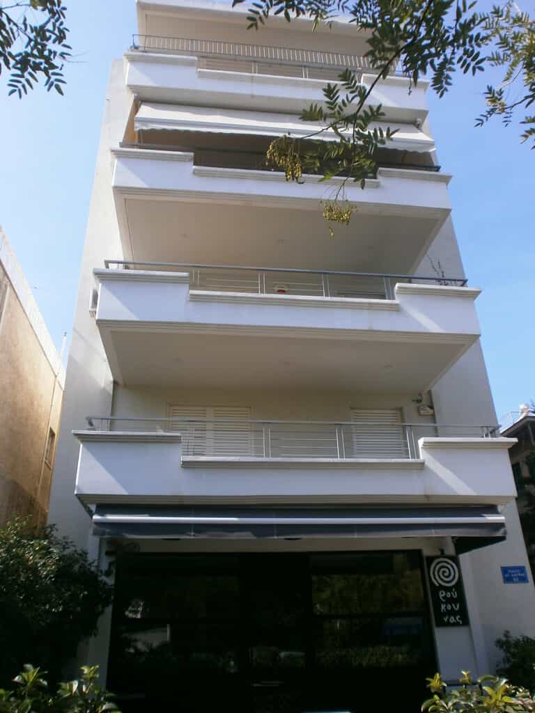 Condominium in Athina,  10956319