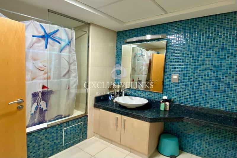 Condominium in Dubai, Dubayy 10956367