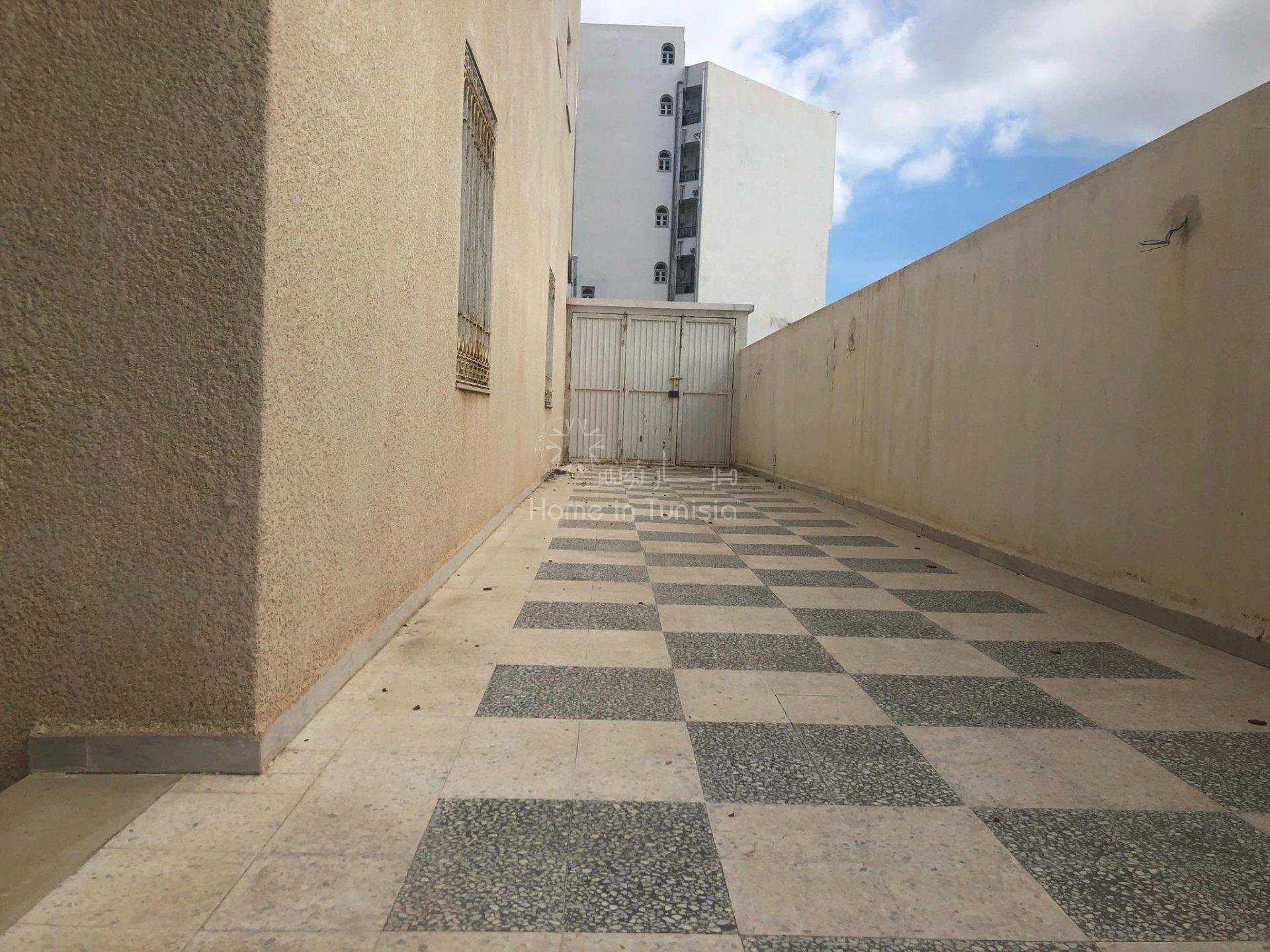 Outro no Sousse Riadh, Sousse Riadh 10957424