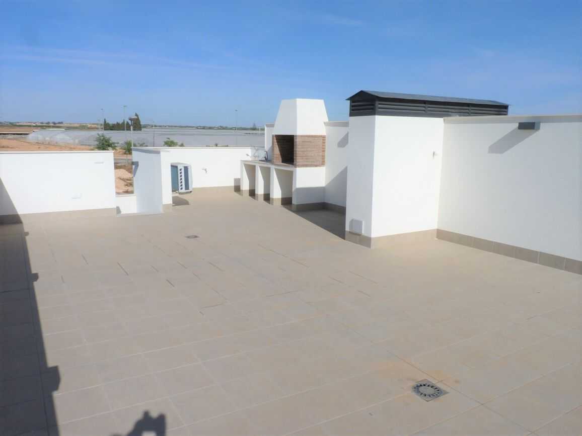 Condominium in Pilar de la Horadada, Valencia 10958643