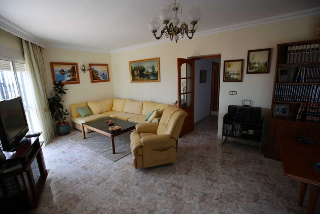 房子 在 Rincón de la Victoria, Andalucía 10958908
