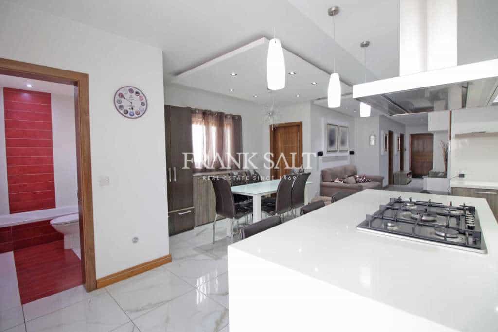Condominium in Maghtab, Naxxar 10960537