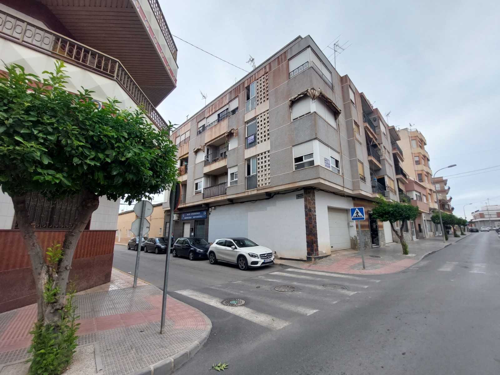 Condominium in Hurchillo, Valencia 10961045