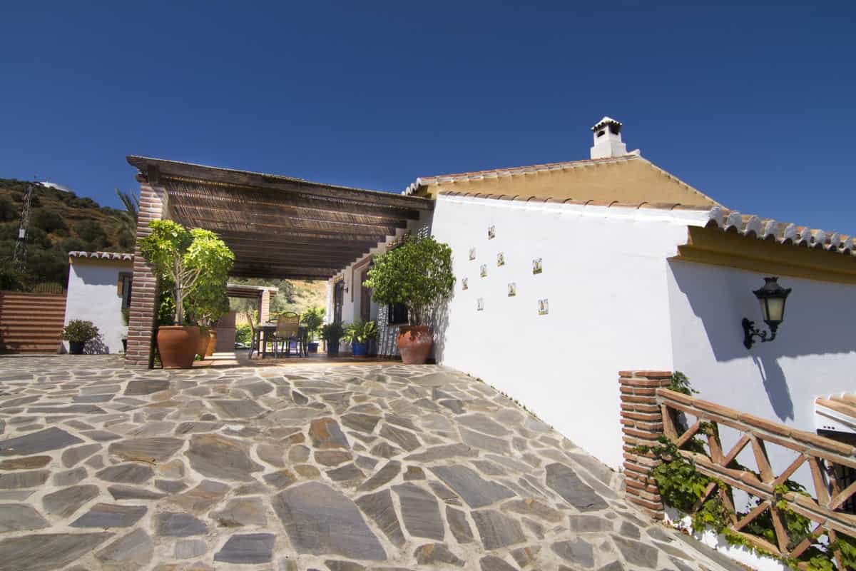 房子 在 Torrox, Andalucía 10962613