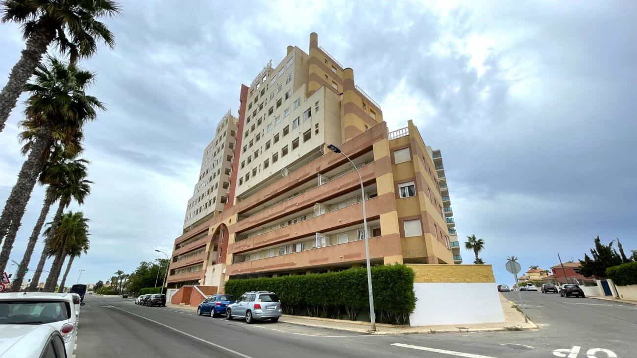 Eigentumswohnung im El Tocino, Valencia 10962820