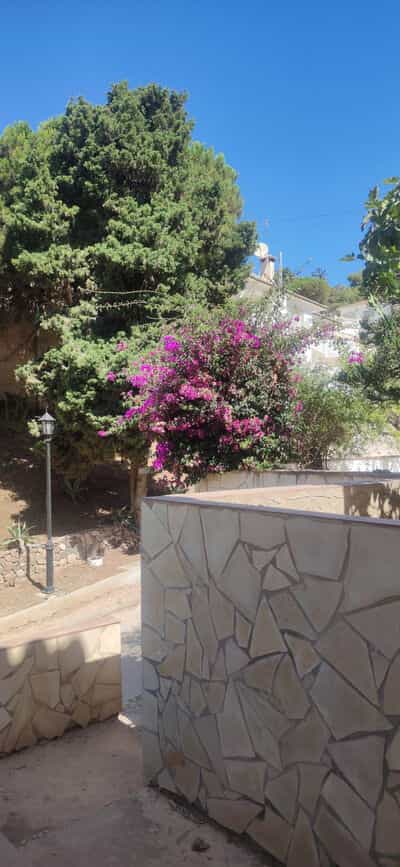 σπίτι σε Benajarafe, Andalucía 10965816