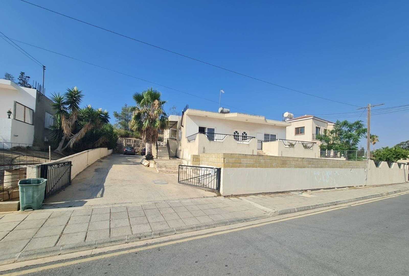Talo sisään Ormideia, Larnaka 10967861