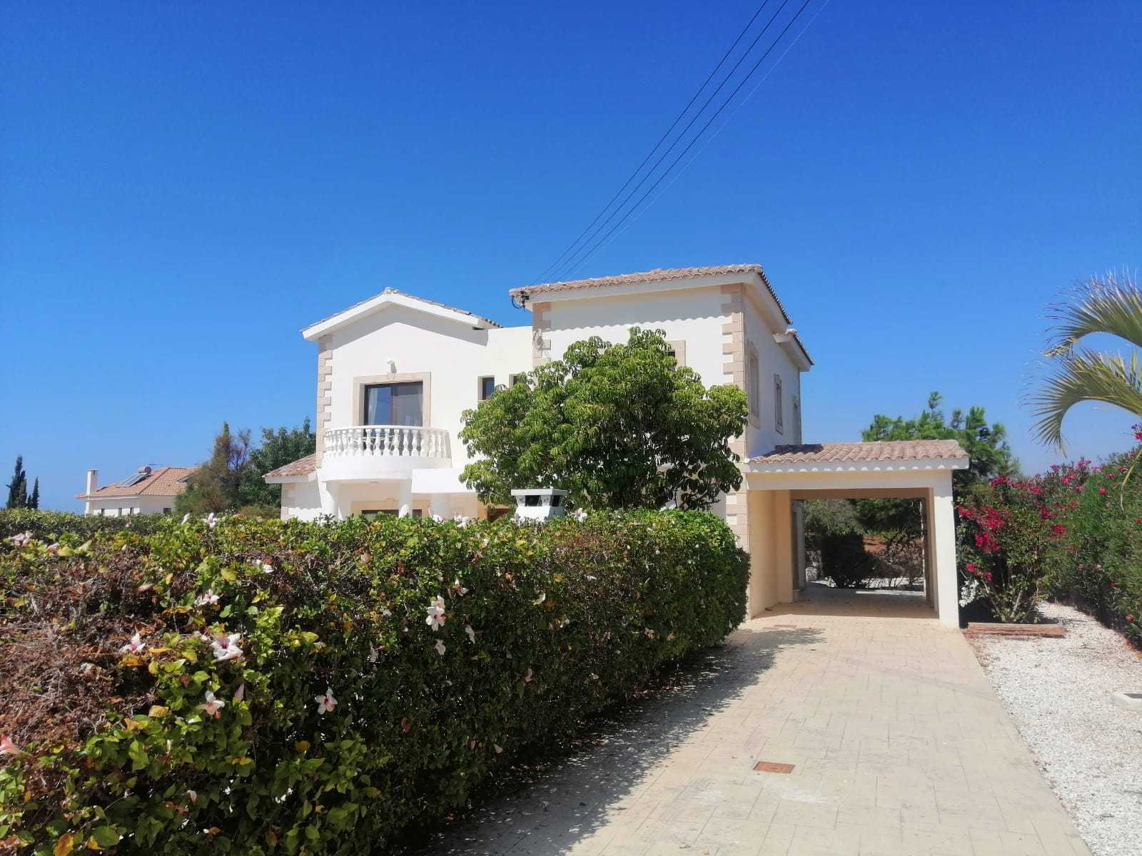 House in Agia Marinouda, Pafos 10969043