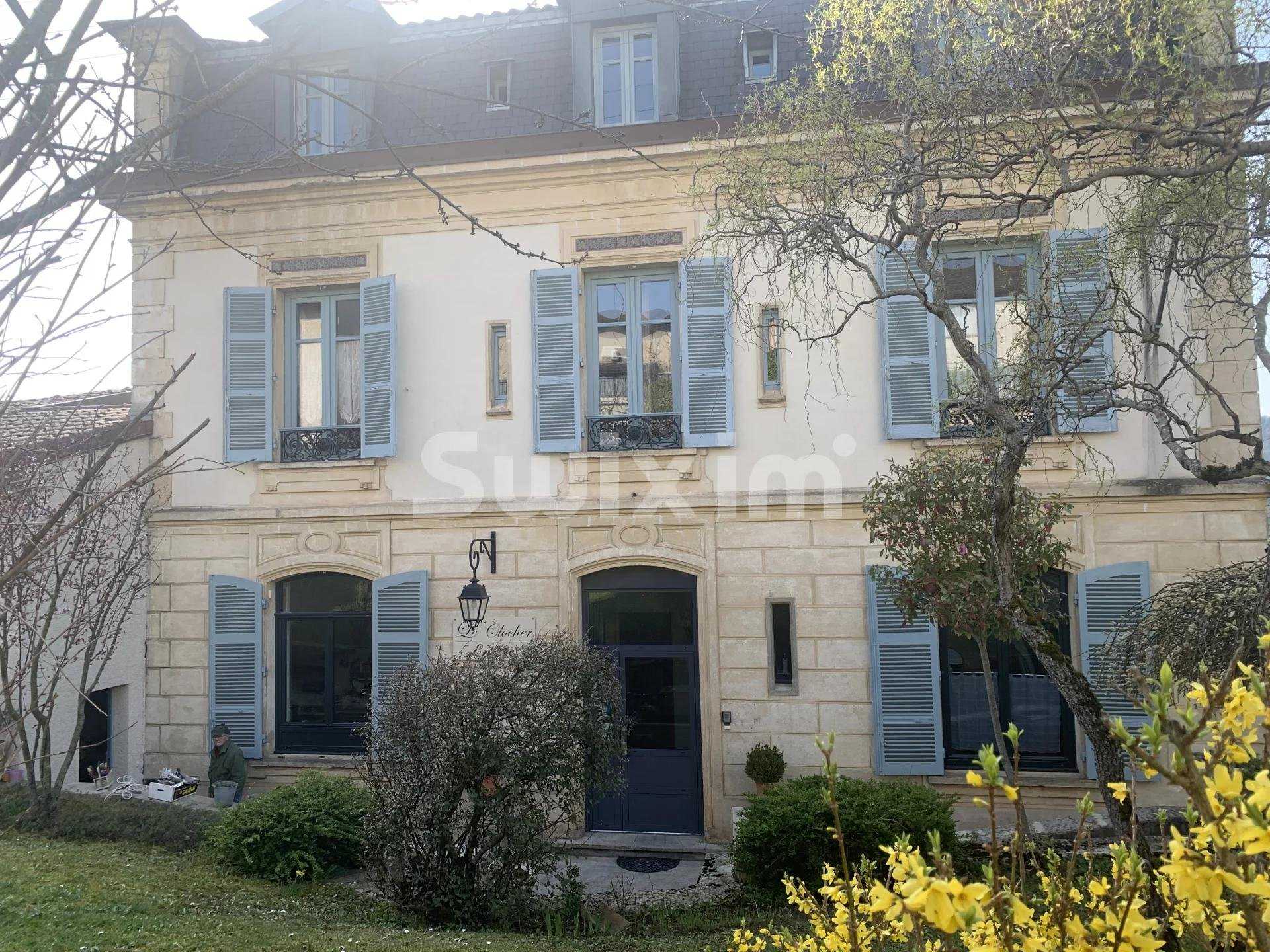 Rumah di Villechantria, Bourgogne-Franche-Comte 10971530
