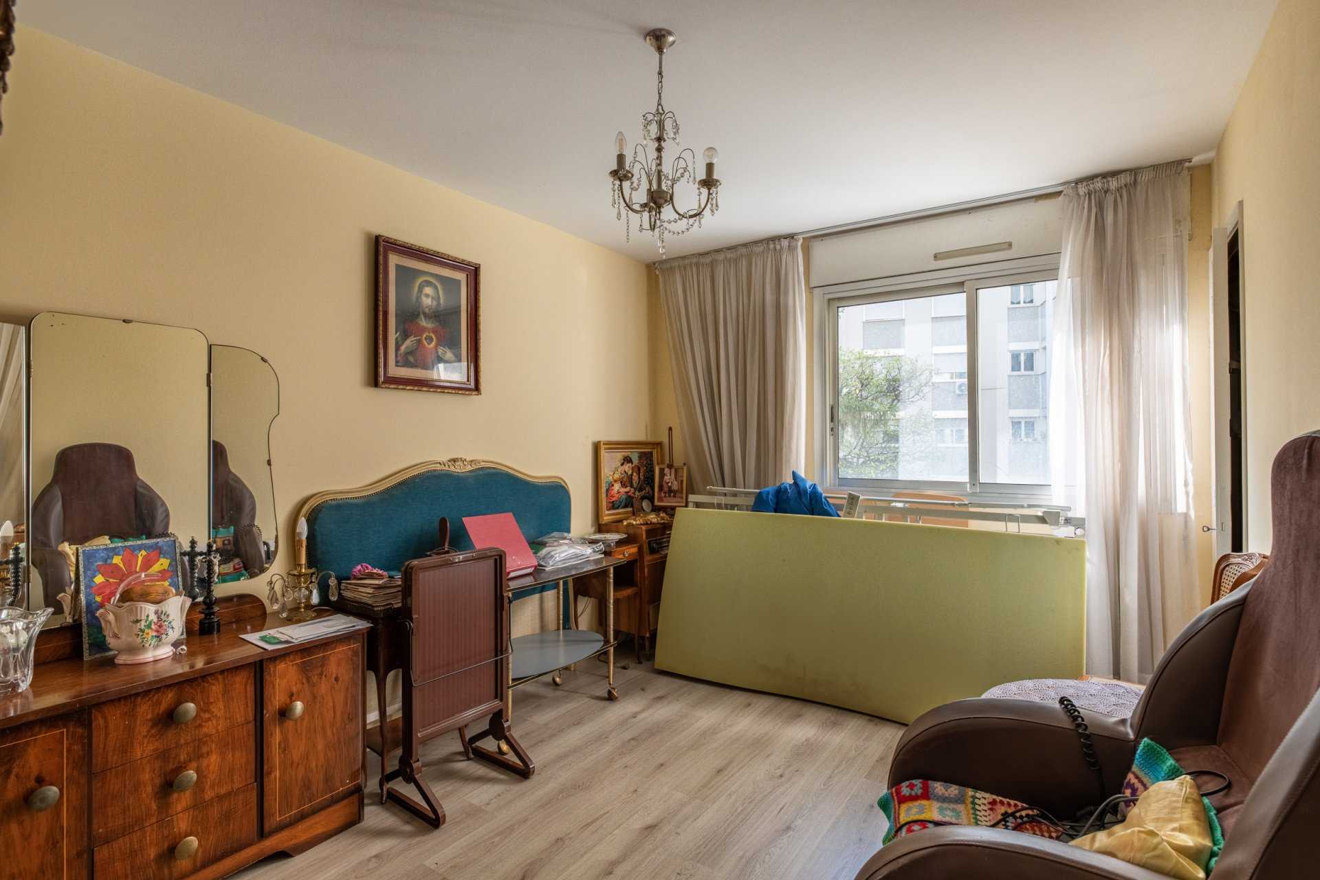 公寓 在 Nice, Alpes-Maritimes 10971543