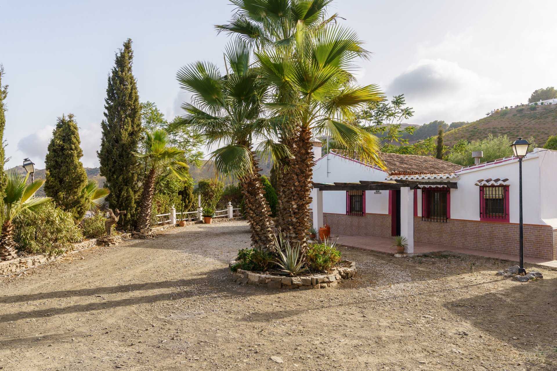rumah dalam Almachar, Andalusia 10971597