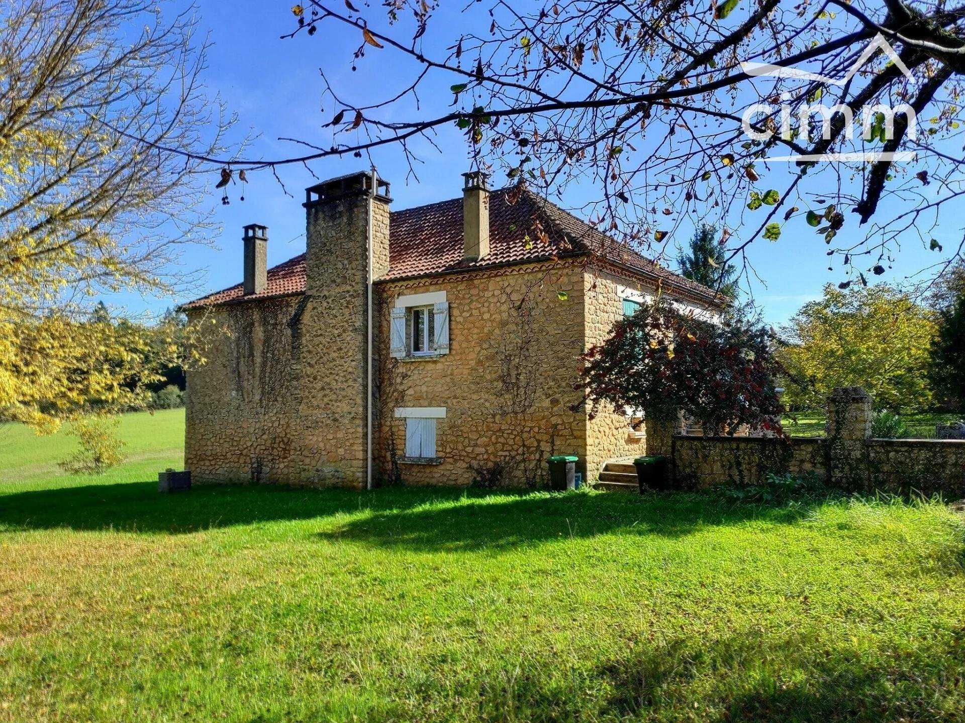 House in Domme, Nouvelle-Aquitaine 10973184