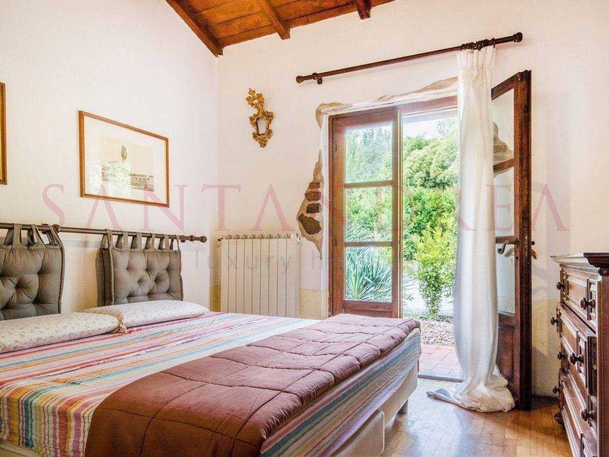 casa no Rignano sull'Arno, Tuscany 10975588