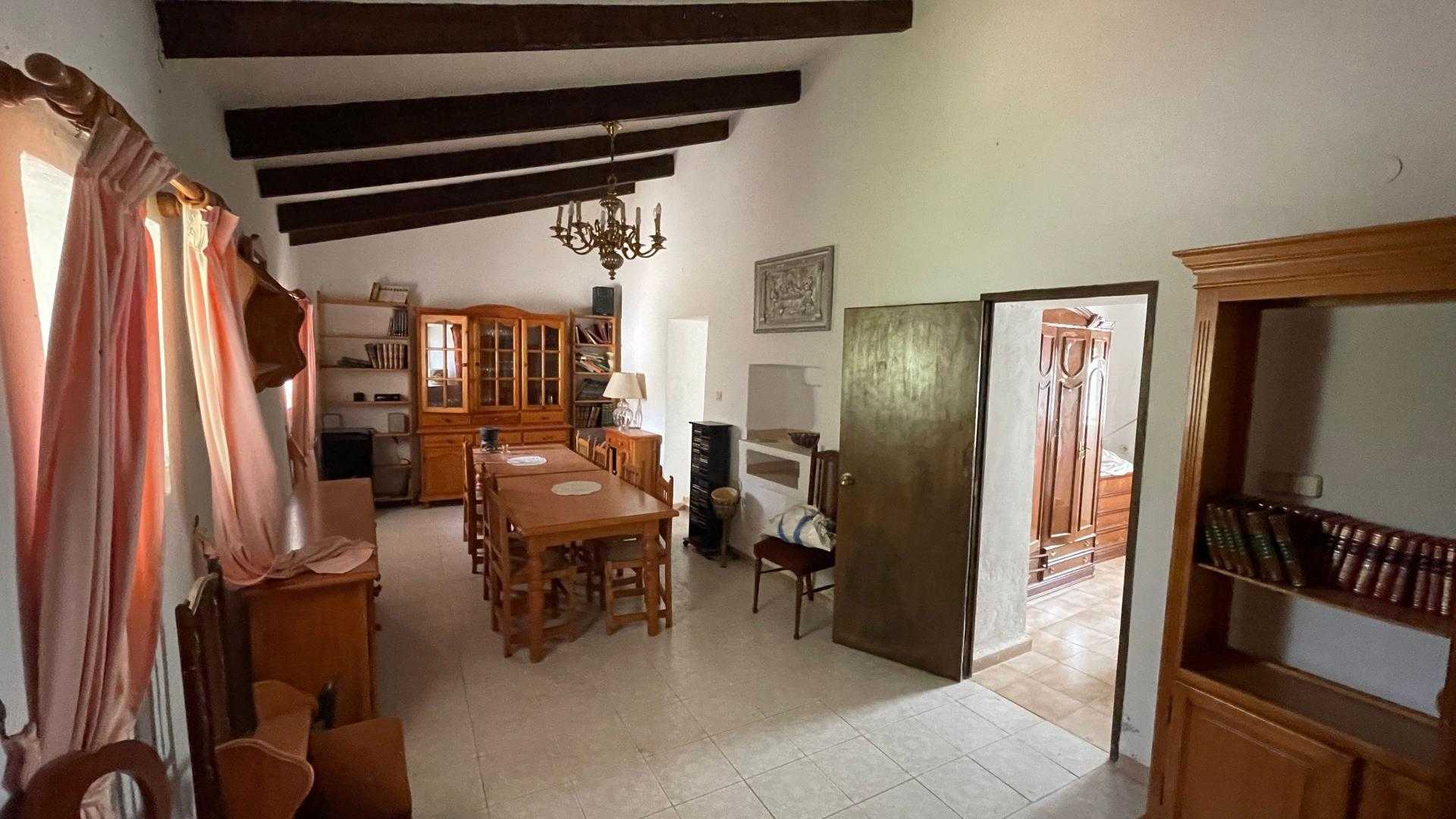 House in Arroyo Coche, Andalucía 10975929