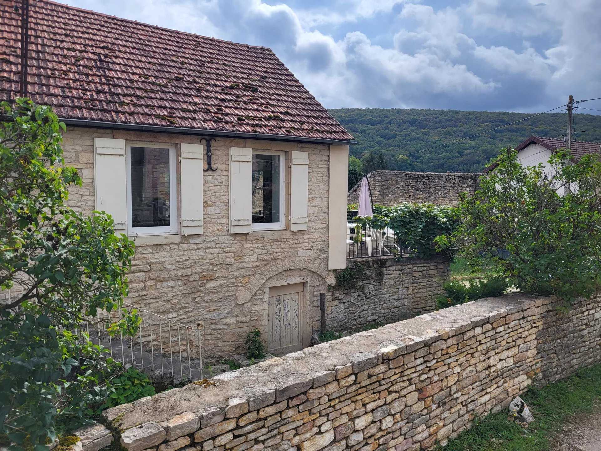 Hus i Auxey-Duresses, Côte-d'Or 10977146
