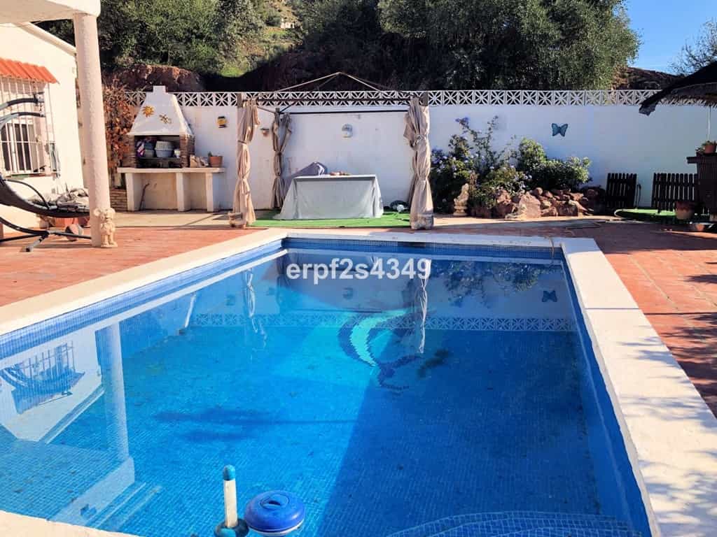 House in Almogia, Andalusia 10978694