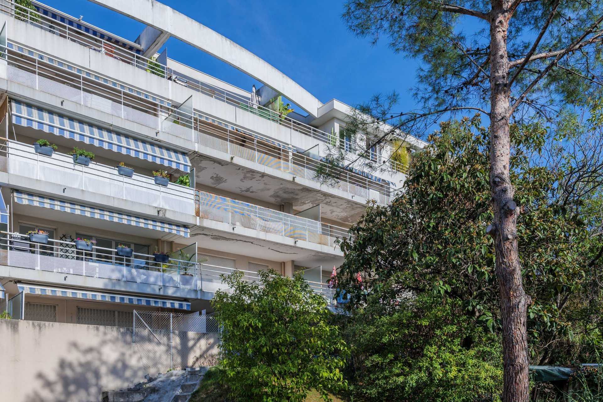 Condominium in Nice, Alpes-Maritimes 10979042