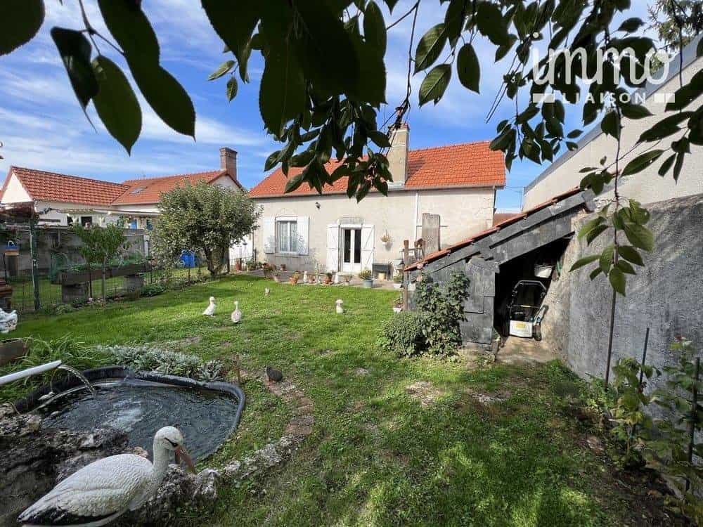 σπίτι σε Champigny-en-Beauce, Centre-Val de Loire 10979118