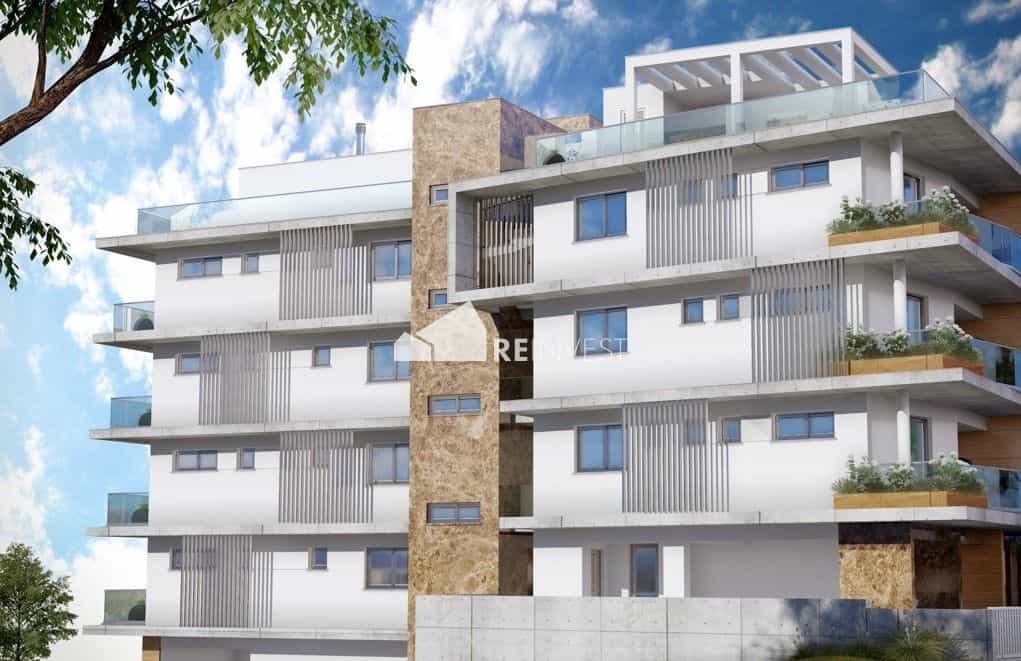 Condominium in Larnaca, Larnaka 10979201