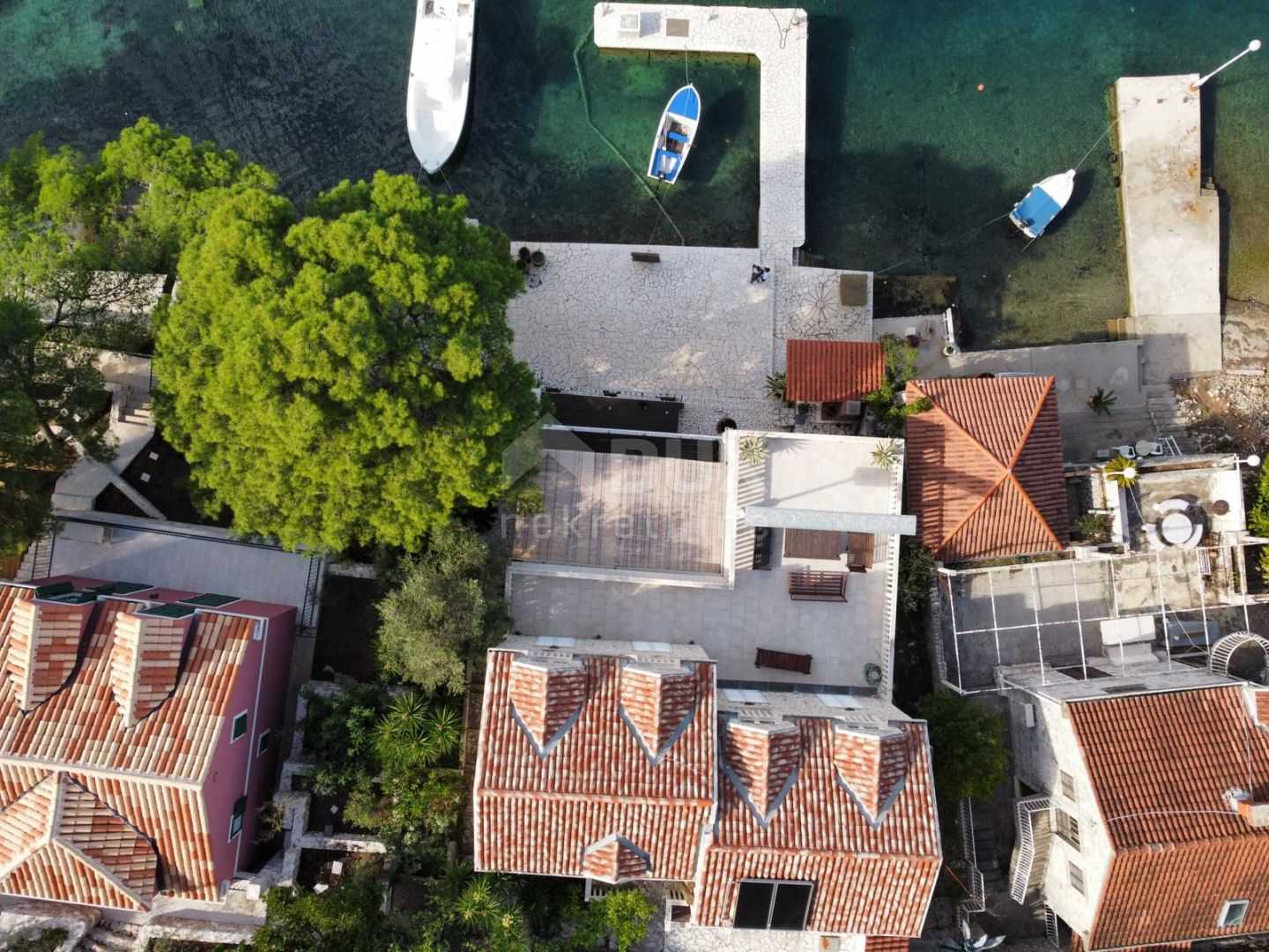 بيت في Ston, Dubrovnik-Neretva County 10979233