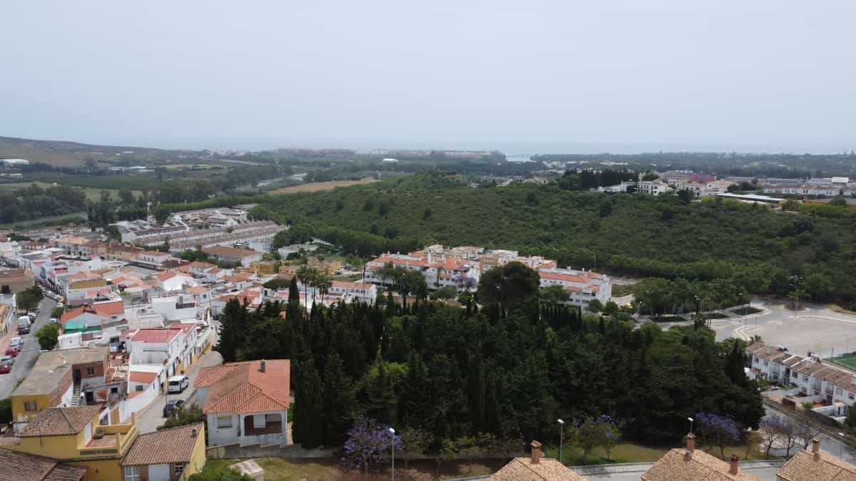 Land in San Roque, Andalusia 10980957