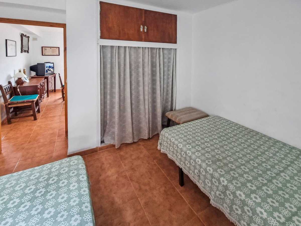 Condominium in Manilva, Andalucía 10980979